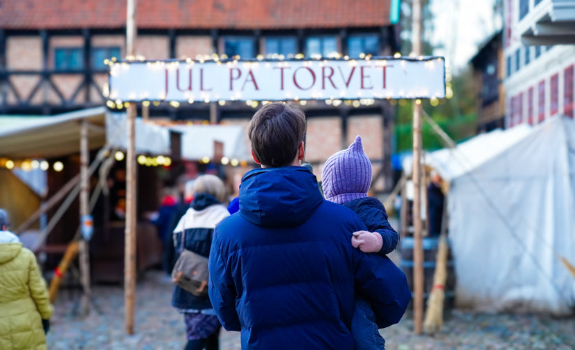 Juletræstænding i Den Gamle By